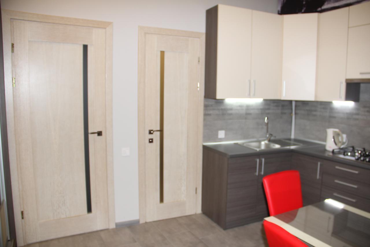 Apartment On Khorvatska Street Lviv Eksteriør bilde