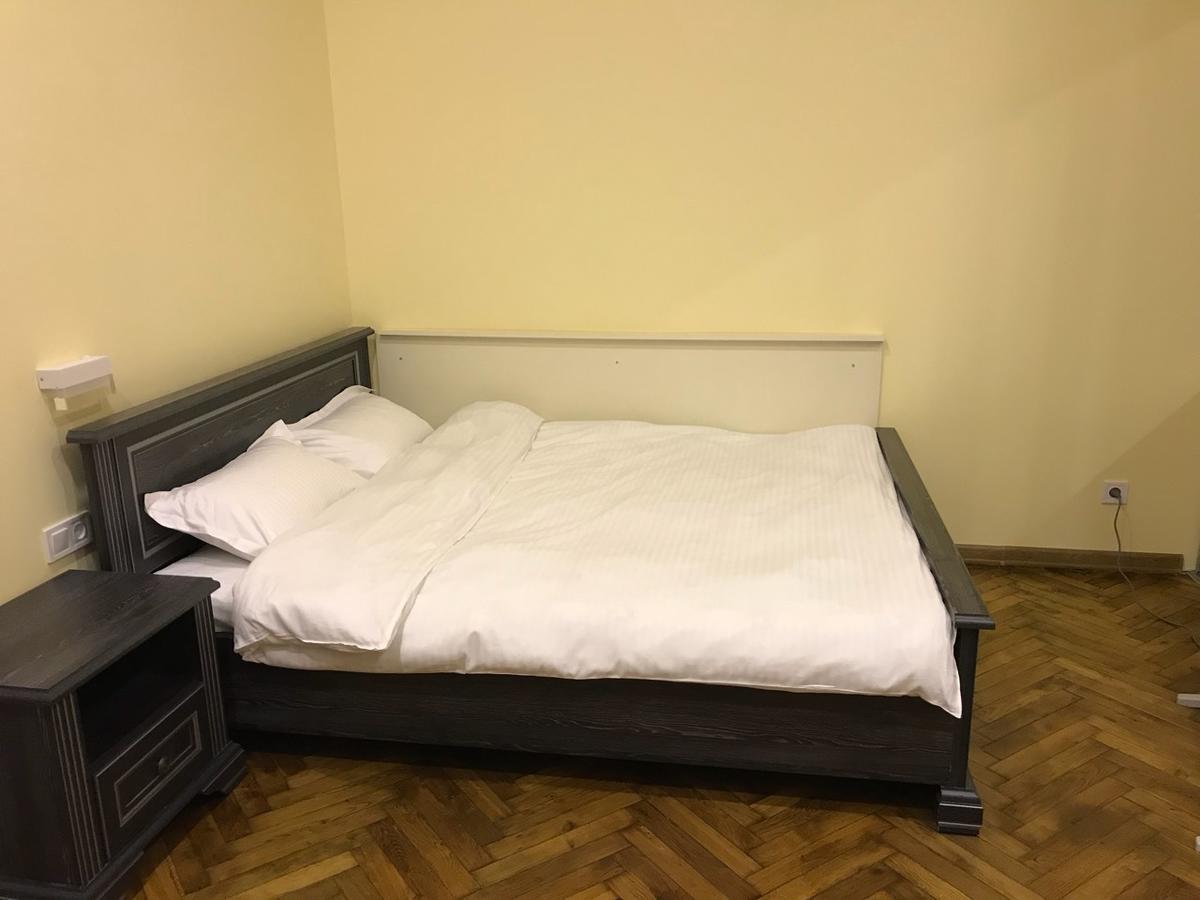 Apartment On Khorvatska Street Lviv Eksteriør bilde